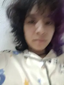 XXX chat uživo modela ebisu_meouw