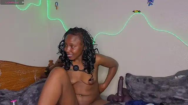 Pretty-Caramel1 Chat XXX in diretta