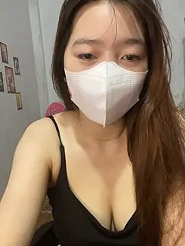 janne-coy Adlı Modelin Canlı XXX Sohbeti