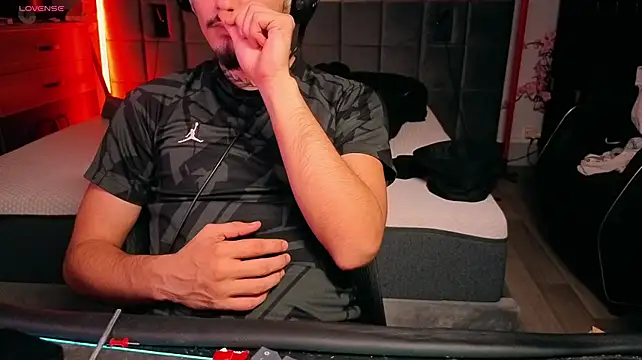 JordanShow XXX чат на живо