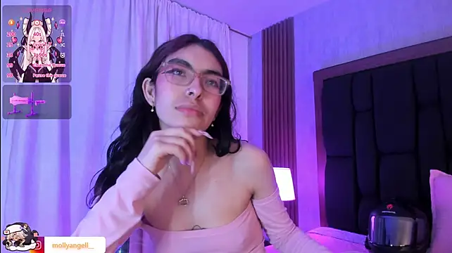 Molly_A লাইভ XXX চ্যাট