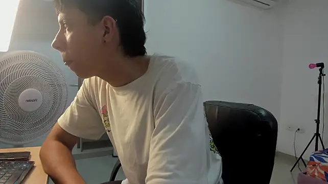 kairox_2412 Live XXX Chat