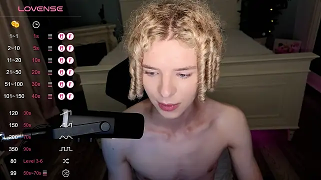 Chat XXX en directo de Kudi_Minnt