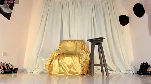 ArchieCollinsのライブXXXチャット