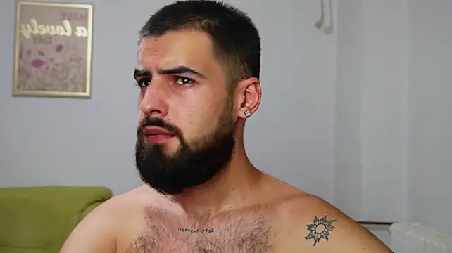 XXX chat uživo modela HairyRobxxx