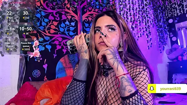 Chat +18 de Eva_Tattoo ao vivo