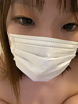 Hiiichan88's Live XXX Chat
