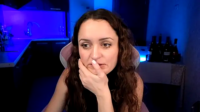 Chatroom XXX en direct de Cerann1