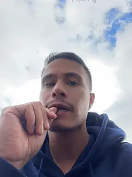DOMINICKVEGAS77 live XXX chat
