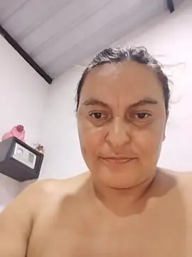 Horny-Mommy-Dirty's Webcam Show