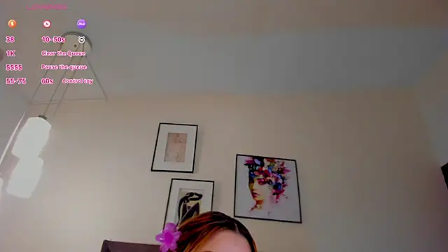 sakura_Gomez Chat XXX in diretta