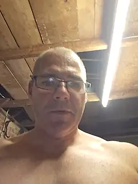 Lucas85530 Webcam show