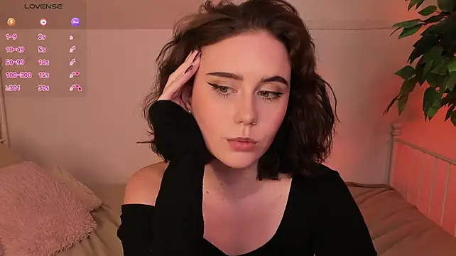 UnaMedison Adlı Modelin Canlı XXX Sohbeti