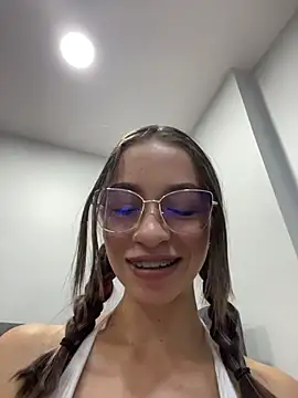 Chloe_Key Webcam Show