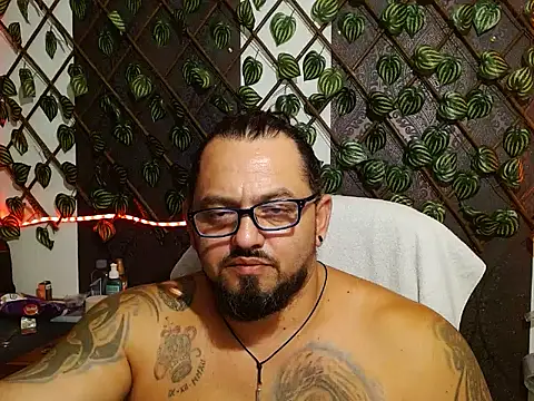 XXX chat uživo modela mr_wolf46