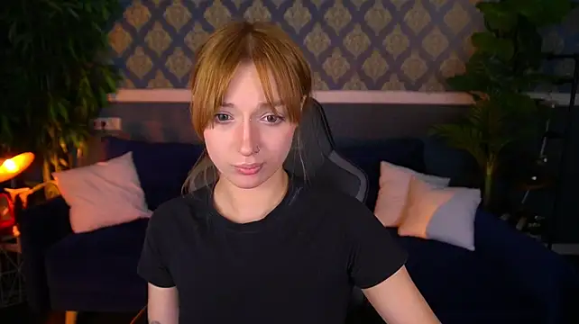 LizzaMoonn's Live XXX Chat