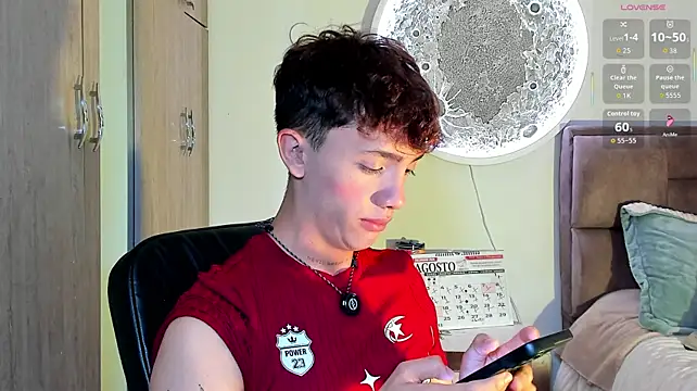 Timothy_ros Live XXX Chat