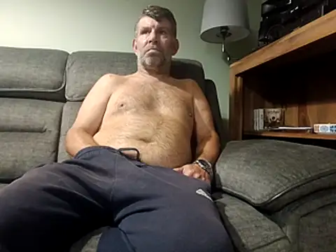 stud2512 Chat XXX live