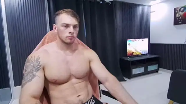YourHotGreg Adlı Modelin Canlı XXX Sohbeti