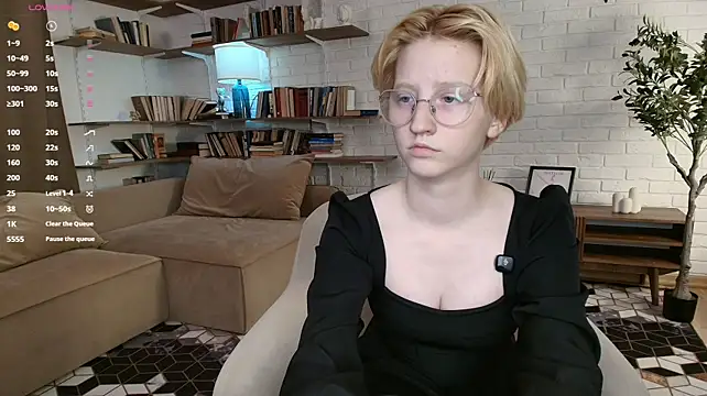 Chat +18 de KelleCullison ao vivo