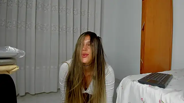 melisa_ferretti XXX чат на живо