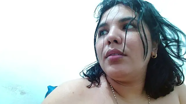 sinay024's Webcam Show