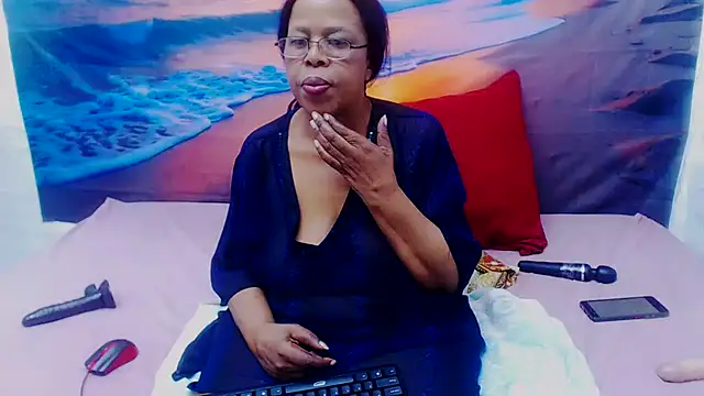 SEXY_MATURExx Adlı Modelin Web Kamerası Şovu