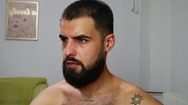 HairyRobxxx Adlı Modelin Canlı XXX Sohbeti