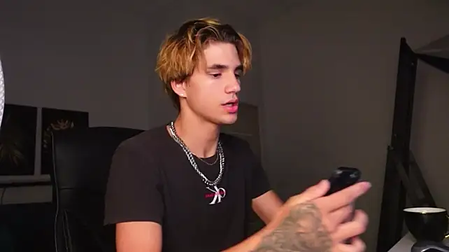 Denis_Wu Webcam-Show