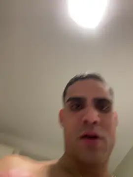 Živý XXX chat _DiegoMacho