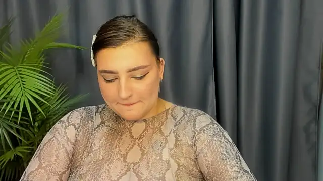 NikkiSummer Live XXX-Chat