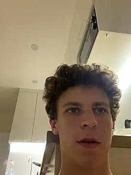 Webkamerová show EvgeniiUszhin