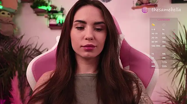 -BabyYoda's Live XXX Chat