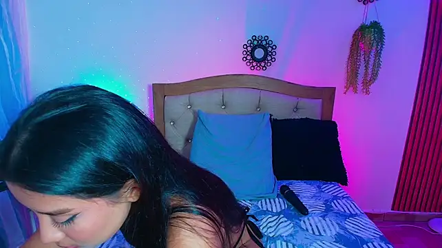 Chat XXX en directo de kinkysweet__