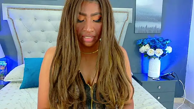 Kiara_Parker_'s Live XXX Chat