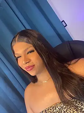 Keira_Fox31 Adlı Modelin Web Kamerası Şovu