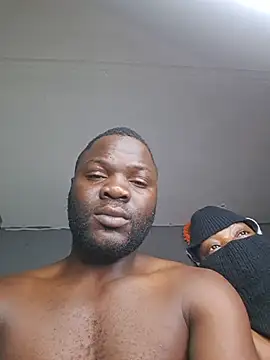 Chat +18 de Petrossa ao vivo