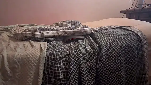 PierPesaroX webcam show