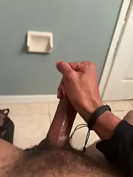 הופעת וובקאם של BigPrettyDick777
