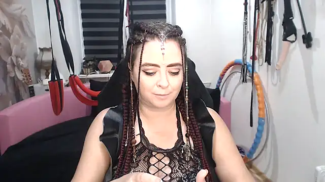 XXX chat uživo modela MISSgoddessMARIA