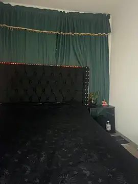 AustinJones_ Adlı Modelin Canlı XXX Sohbeti