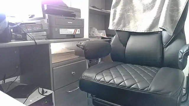 TrevorSteele Live XXX-chat