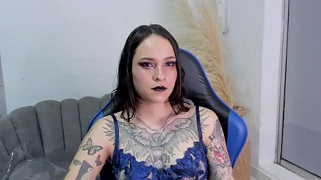 AnnyThompson_'s Live XXX Chat