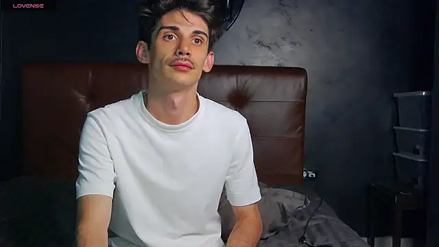 DanielCrush1 Webcam show