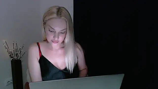 Lia_noo_regrets Obrolan Langsung XXX