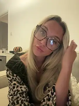 summerblue_'s Webcam Show
