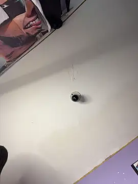 charlotte_stevenss_'s Webcam Show