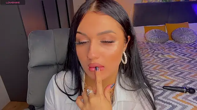 Chat +18 de mygoddesshecate ao vivo