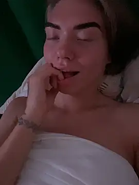 Lisaaa_Alisa's Live XXX Chat