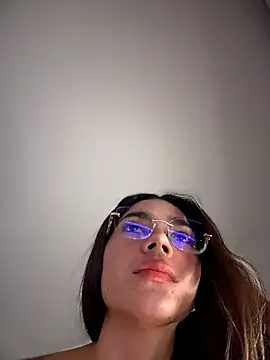 Eveliin_ruiz's Live XXX Chat